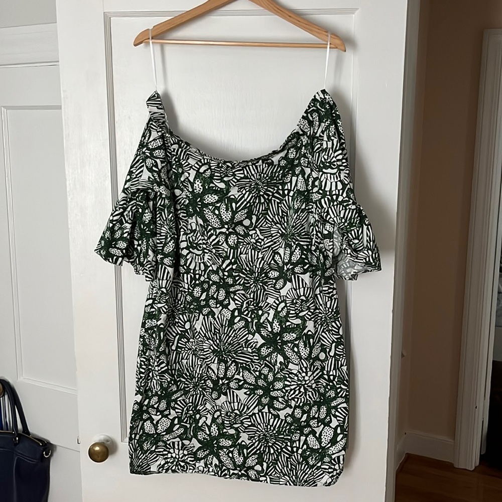 Green floral print H&M dress size 16